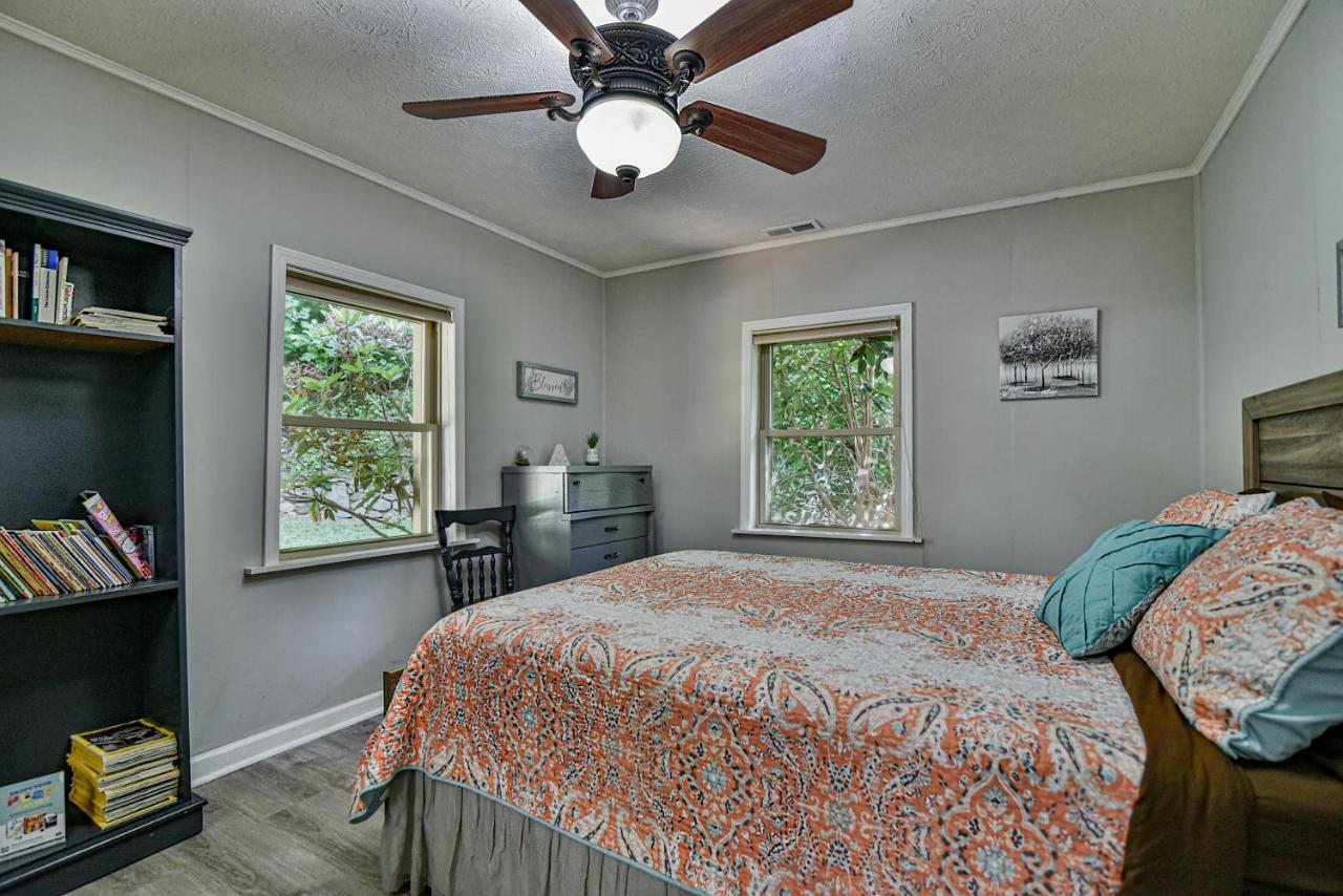 South Asheville Home With Hot Tub Just 11 Miles To Downtown Buitenkant foto